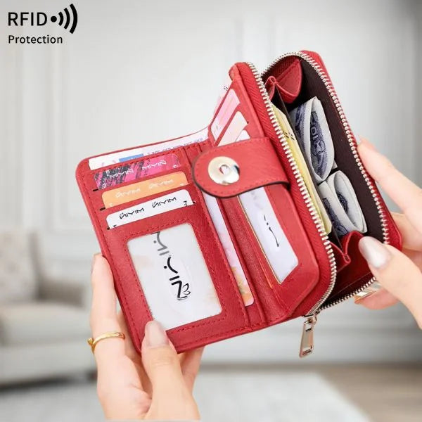 CREDIT CARD HOLDER WOMEN