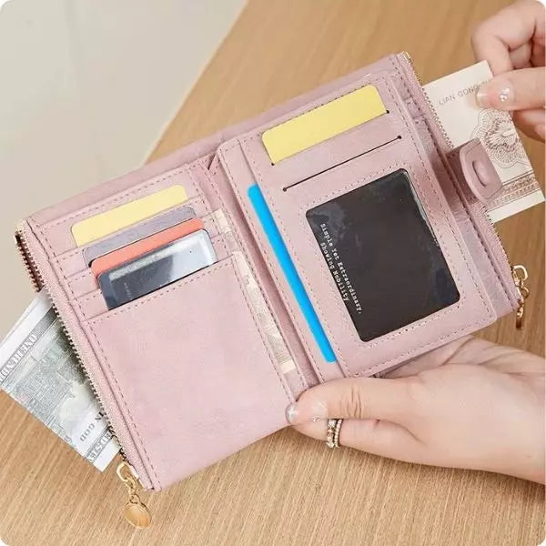 WOMAN WALLET